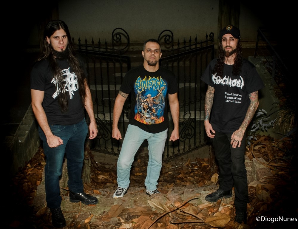 Insanity Records | Carcinosi: Dividindo o palco com o Krisiun após 20 anos Insanity Records | Carcinosi: Dividindo o palco com o Krisiun após 20 anos