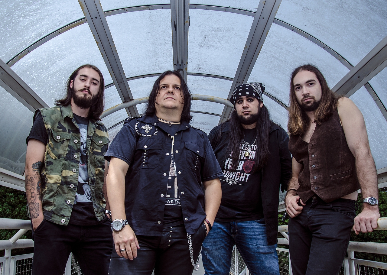 Insanity Records | Marenna lança versões acústicas de “So Different” e “Forever” Insanity Records | Marenna lança versões acústicas de “So Different” e “Forever”