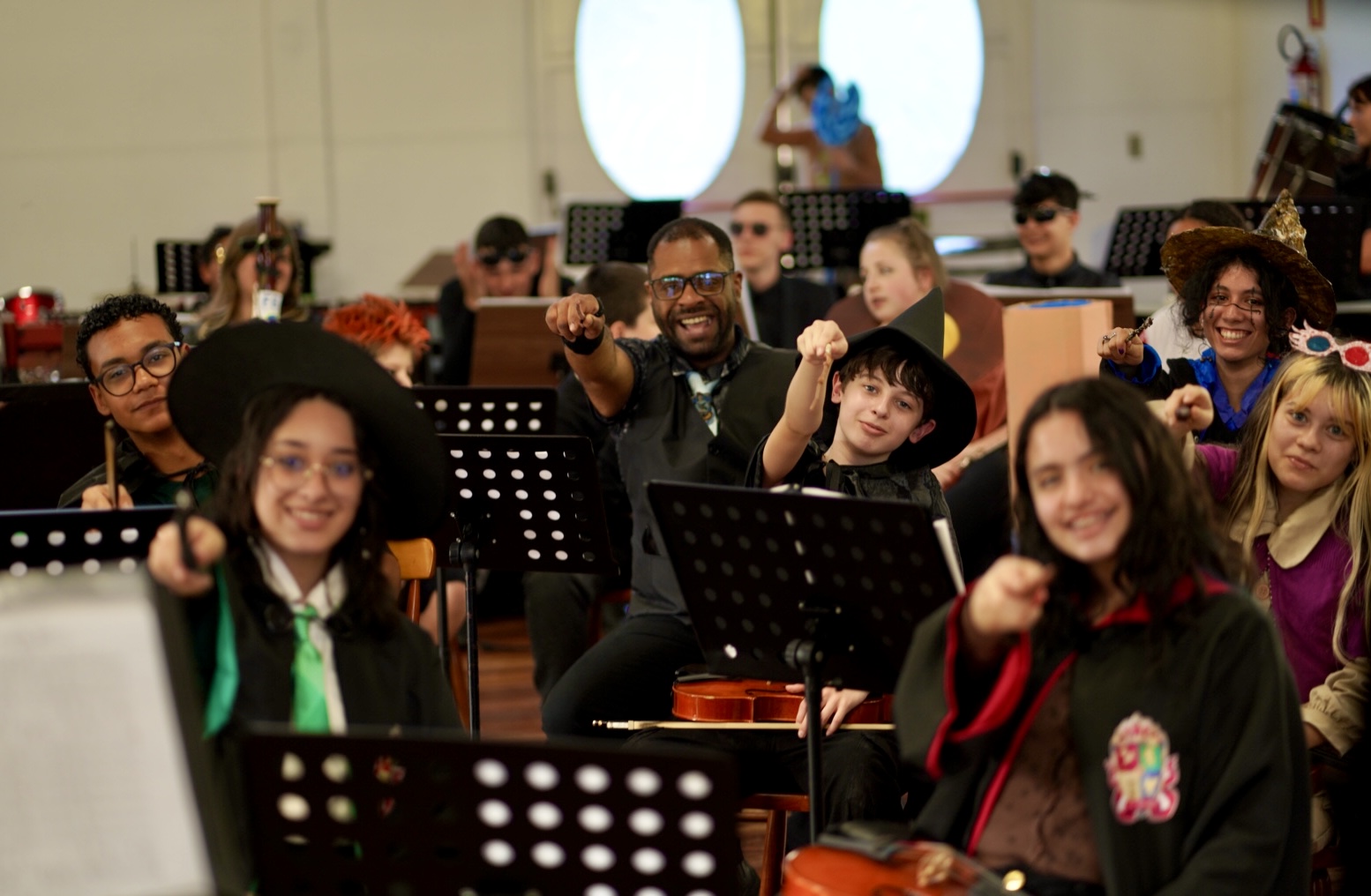 Insanity Records | Orquestra Jovem Recanto Maestro comemora a chegada de mais de 180 novos alunos na Quarta Colônia de Imigração