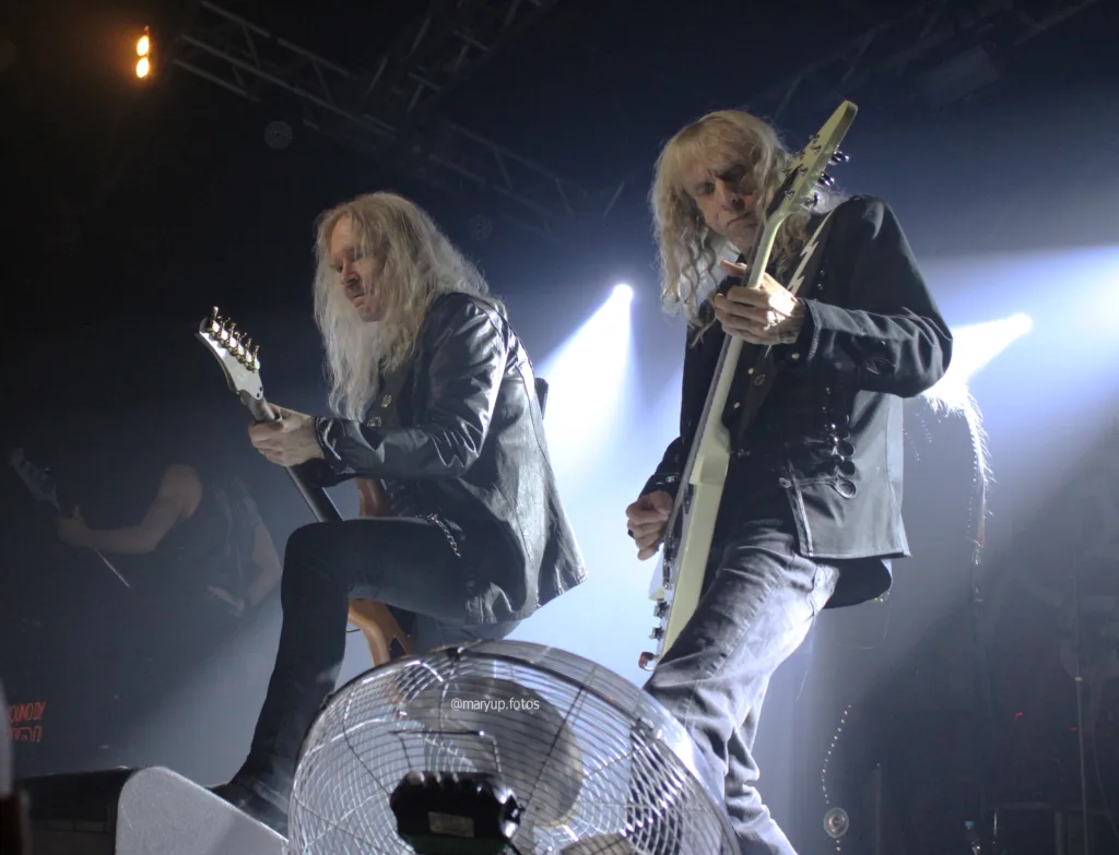 Insanity Records | Saxon demonstra que a velha escola ainda tem muita lenha para queimar