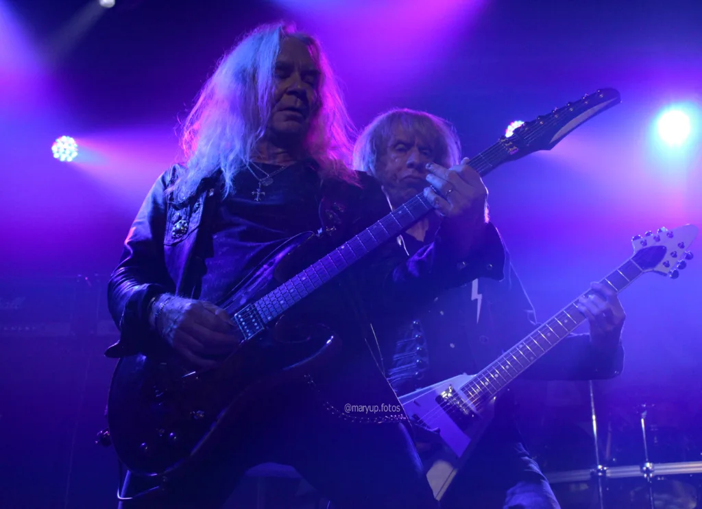 Insanity Records | Saxon demonstra que a velha escola ainda tem muita lenha para queimar