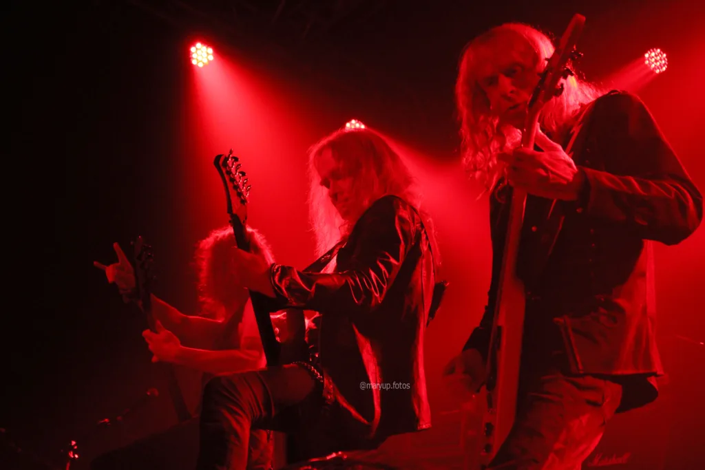 Insanity Records | Saxon demonstra que a velha escola ainda tem muita lenha para queimar