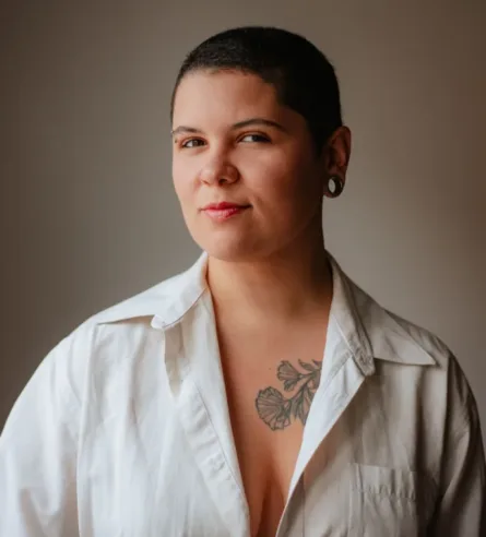 Gabriela Lery celebra 15 anos de carreira com show no Teatro Oficina Olga Reverbel