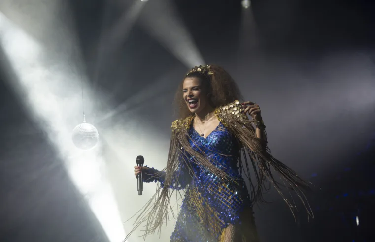 Vanessa da Mata apresenta o show “Todas Elas” em Porto Alegre