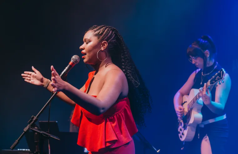 Camila Lemos canta divas do Soul no Espaço 373