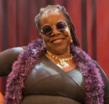 Insanity Records|Primeira voz do reggae no RS, Marietti Fialho celebra 35 anos de carreira no Espaço 373