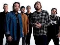 Insanity Records|É TEMPO DE ROCK: Marcão Britto e Thiago Castanho revivem o legado do Charlie Brown Jr. em Porto Alegre