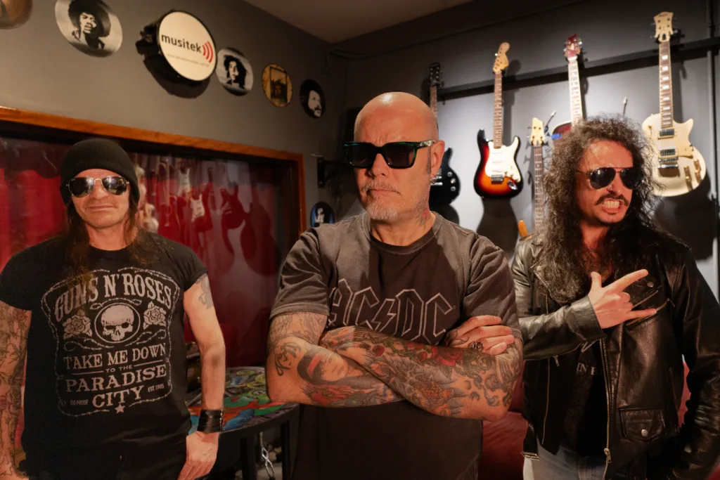 Insanity Records | Opinião apresenta Rosa Tattooada