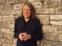 Insanity Records|Robert Plant se apresenta em Porto Alegre em maio
