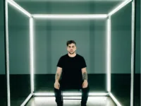 Insanity Records|Felipe Nothen lança “Sanatorium”, obra instrumental que transforma tensão psicológica em narrativa sonora