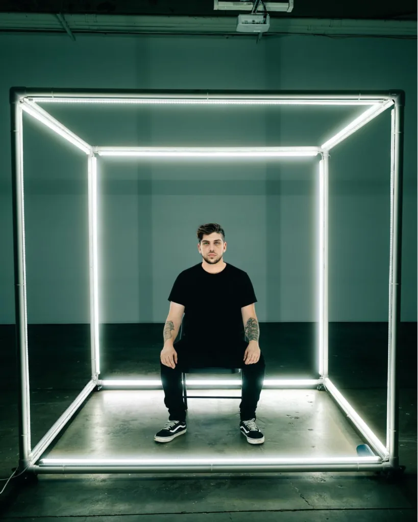 Insanity Records | Felipe Nothen lança “Sanatorium”, obra instrumental que transforma tensão psicológica em narrativa sonora